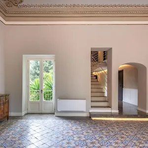  Apartment Palazzo De Gregorio Italy