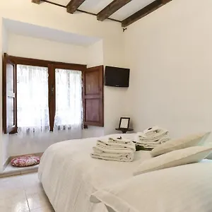  Holiday home Loft Pantheon Italy